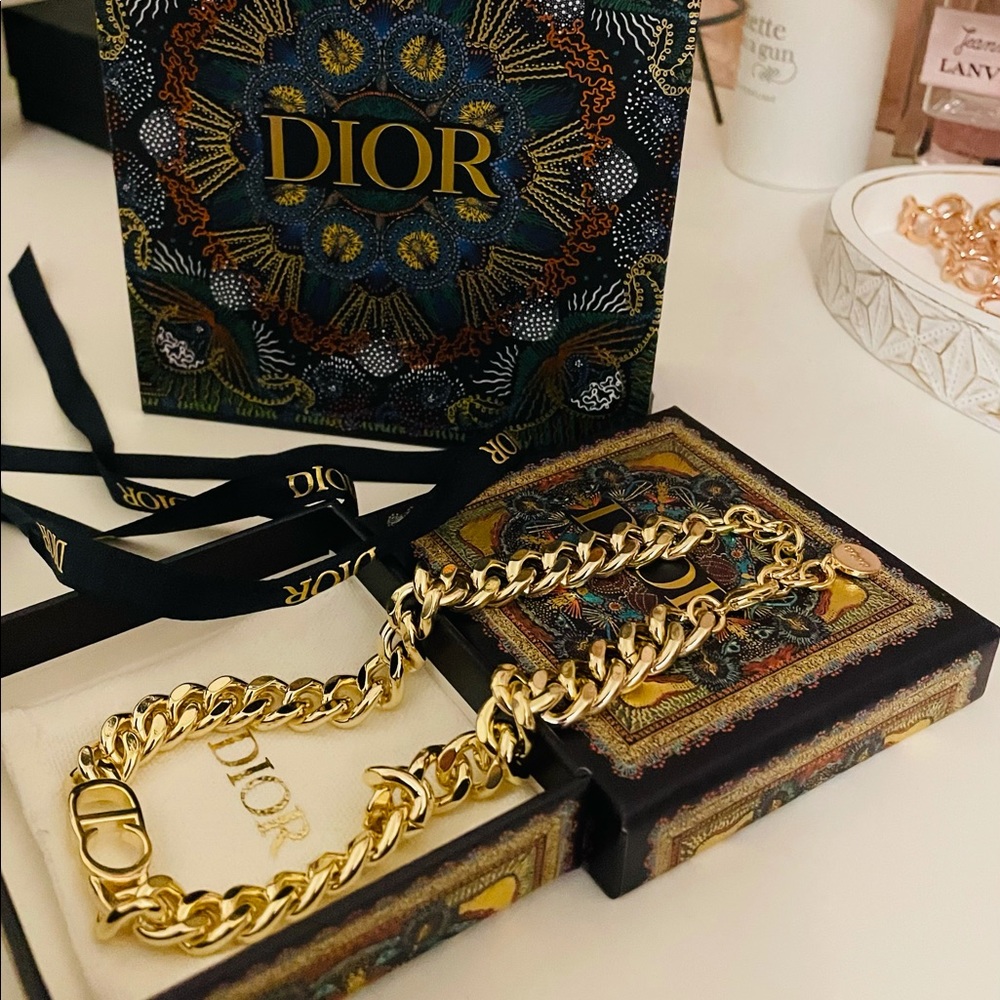 Dior - Danseuse Etoile Choker